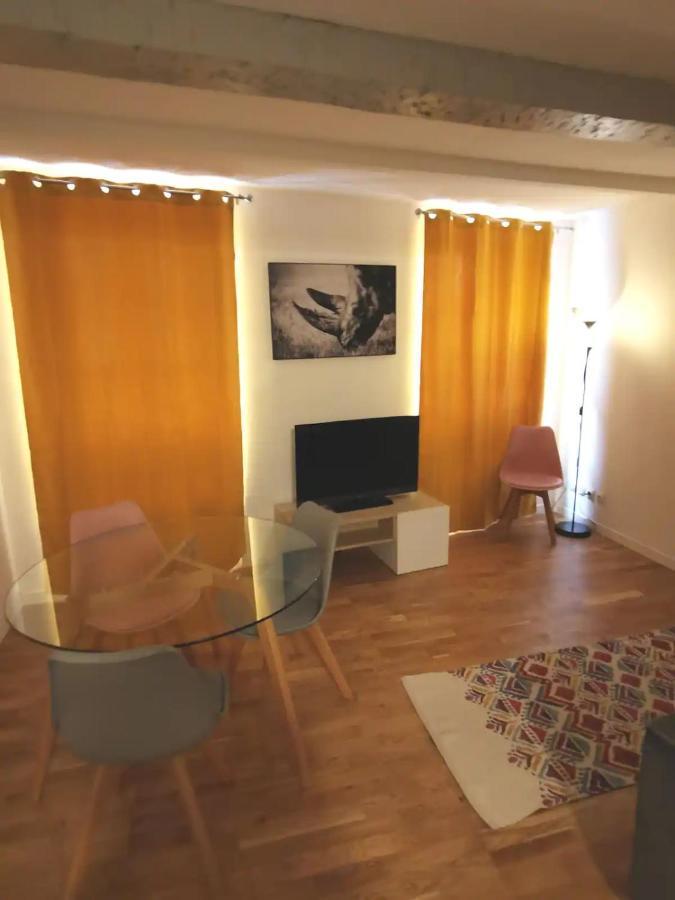 T1 proche rue des arts, du port et de l'Opéra Apartamento Tolón Exterior foto